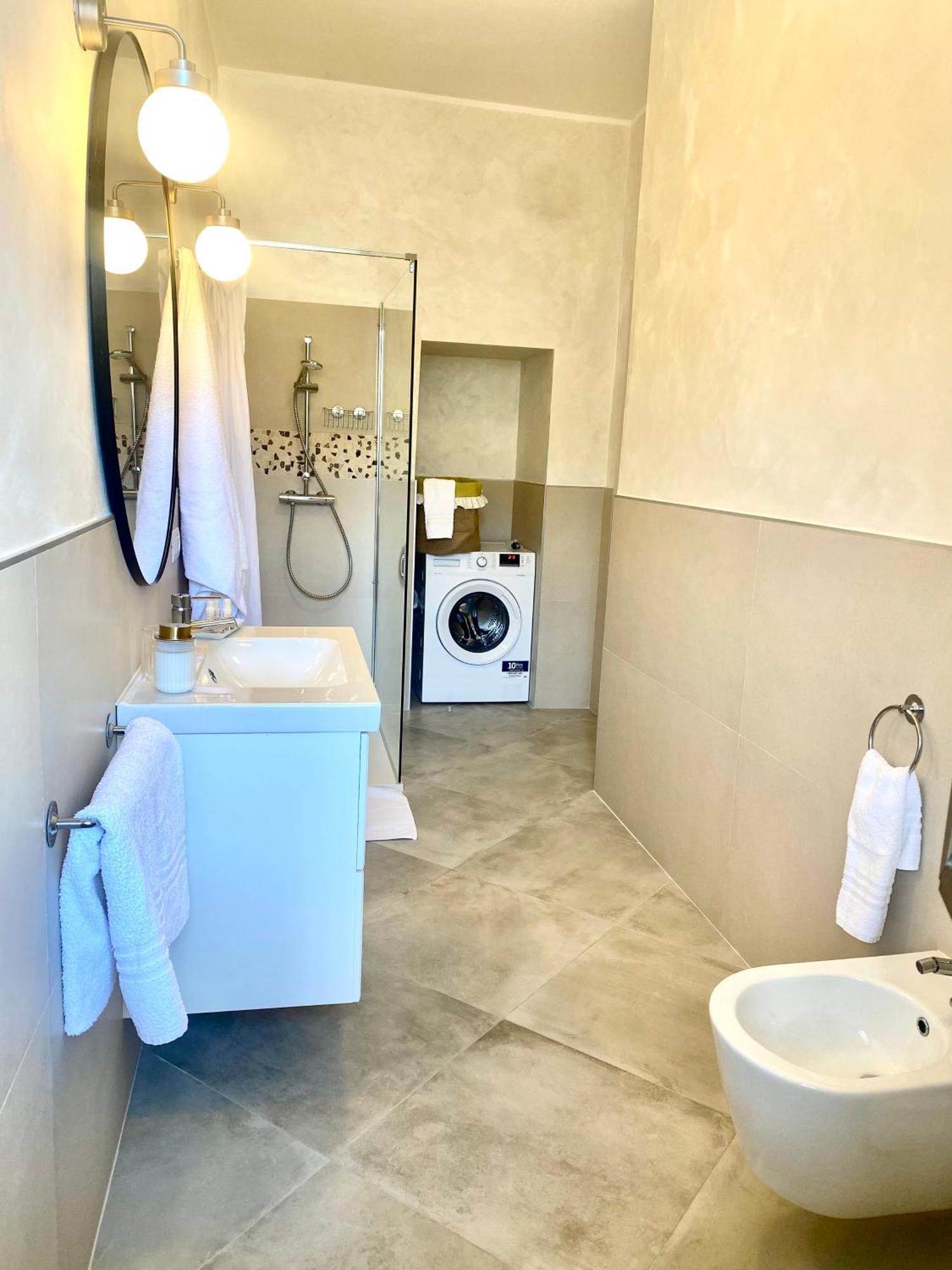 Rifready Apartment Vicino A Aou Careggi, Meyer, Polo Unifi Florens Exteriör bild